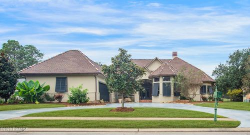 204 Inverness Ln, Broussard, LA, 70518-6117 | Card Image