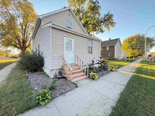 401 Main St, Jefferson, SD, 57038-2018 | Card Image