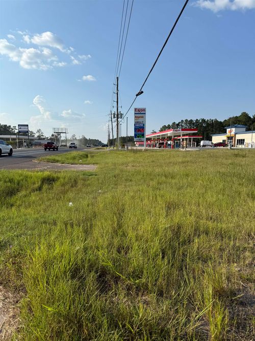 1366 Highway 69 S, Kountze, TX, 77625-6954 | Card Image