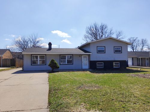 547 Redwood Rd, Bolingbrook, IL, 60440-2579 | Card Image