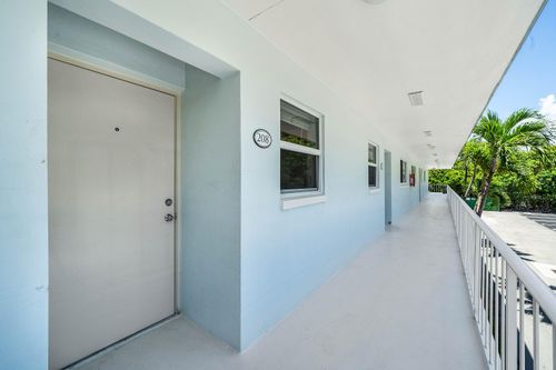 208-207 Tropic Isle Dr, Delray Beach, FL, 33483-4762 | Card Image