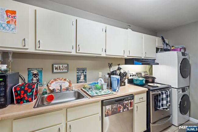 50 Euclid Ave, Condo with 1 bedrooms, 1 bathrooms and null parking in Hackensack NJ | Image 4