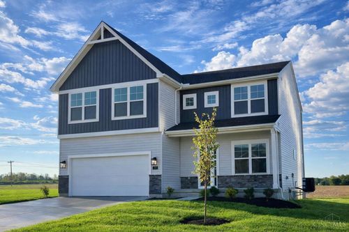 490 Red Maple Ln, Wilmington, OH, 45177-3028 | Card Image