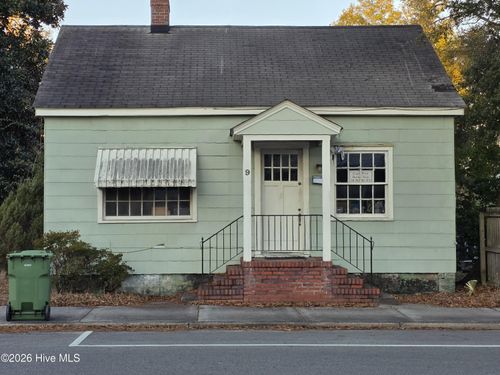 9 N 17th St, Wilmington, NC, 28401-4906 | Card Image