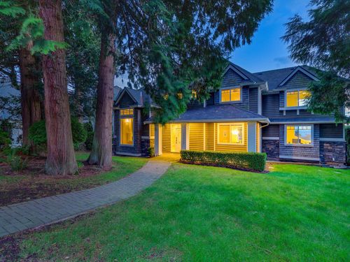 13518 Marine Dr, Surrey, BC, V4A1G2 | Card Image
