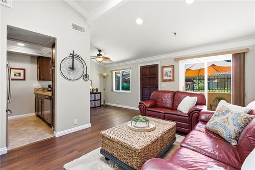 4722 Lakeview Ave, Yorba Linda, CA, 92886-2487 | Card Image