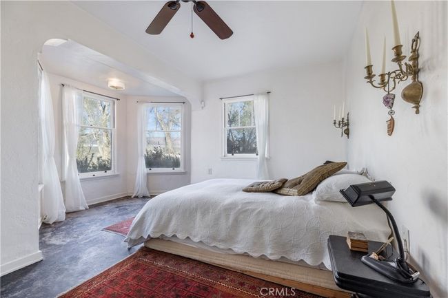 330 Sage Flats Dr, House other with 3 bedrooms, 2 bathrooms and 2 parking in Olancha CA | Image 13
