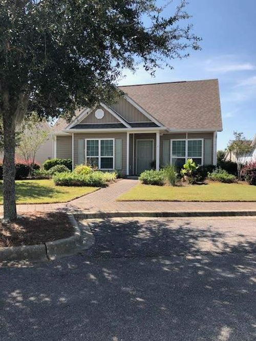 7 Ettie Lee Ln, Freeport, FL, 32439-7604 | Card Image