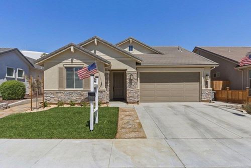 1661 Castlerock Dr, Hollister, CA, 95023-9803 | Card Image