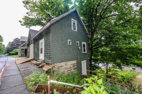 449 W. River Road, Hooksett, NH, 03106 | Card Image