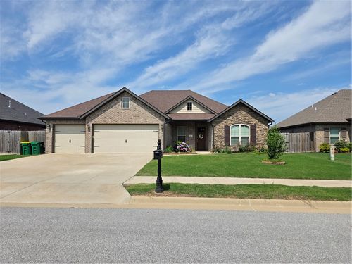 751 Bob Glen Cir, Centerton, AR, 72719-4012 | Card Image