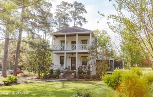532 E Jasper St, Brandon, MS, 39042-3408 | Card Image