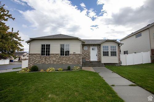 6761 High Bluff Dr, West Jordan, UT, 84081-3401 | Card Image