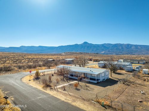 3190 E Robin Ln, Camp Verde, AZ, 86322-6165 | Card Image