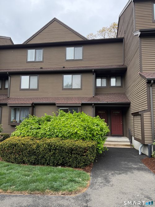 57-115 Fillow St, Norwalk, CT, 06850-2845 | Card Image