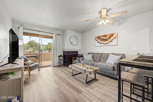 106-1065 W 1st St, Tempe, AZ, 85281-8016 | Card Image