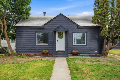 3708 E 28th Ave, Spokane, WA, 99223-5711 | Card Image