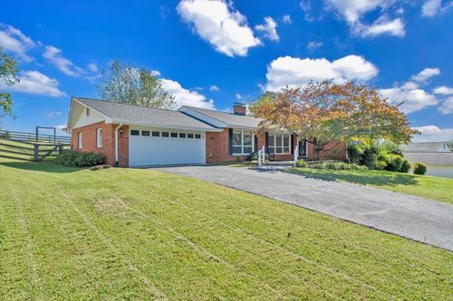 674 Azalea Rd, Daleville, VA, 24083-3540 | Card Image