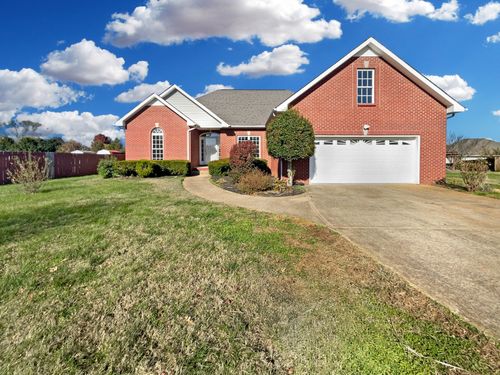 783 Parade Ct, Clarksville, TN, 37040-5657 | Card Image