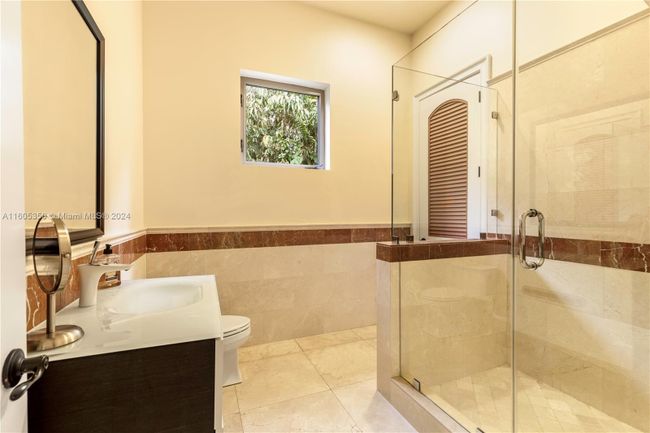 8860 Sw 112th St, House other with 7 bedrooms, 6 bathrooms and null parking in Miami FL | Image 38