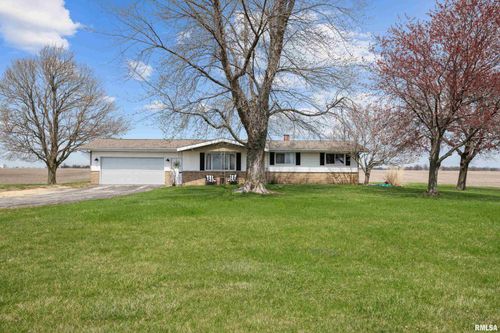 26012 Territorial Rd, Le Claire, IA, 52753-9765 | Card Image