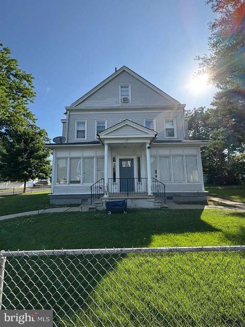 2-402 Cinnaminson Avenue, PALMYRA, NJ, 08065 | Card Image
