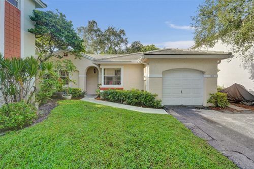 9836 Nw 9th Ct, Plantation, FL, 33324-1141 | Card Image