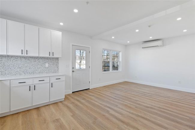 2 - 9 Lagrange Ave, Home with 2 bedrooms, 1 bathrooms and 1 parking in Poughkeepsie NY | Image 4