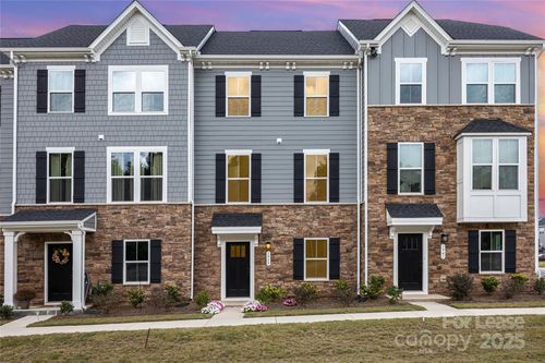 1939 Stallings Rd, Matthews, NC, 28104-1104 | Card Image