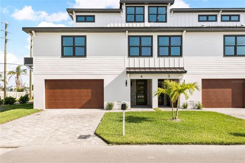 4-187 145th Ave E, Madeira Beach, FL, 33708-2111 | Card Image