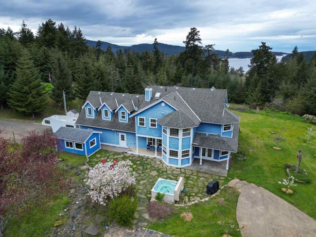 488 Mckercher Road, House other with 5 bedrooms, 3 bathrooms and 4 parking in Mayne Island BC | Image 7