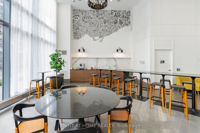 531 - 38 Iannuzzi St, Condo with 2 bedrooms, 1 bathrooms and 1 parking in Toronto ON | Image 14