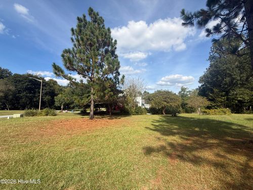 3-2129 Briarwood Dr, Kinston, NC, 28501-7257 | Card Image