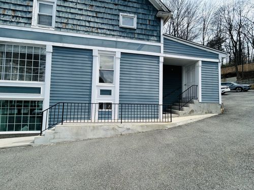 160 King St, Chappaqua, NY, 10514-3547 | Card Image