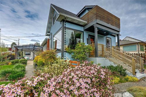 2004 E 15th St, Bremerton, WA, 98310-4454 | Card Image