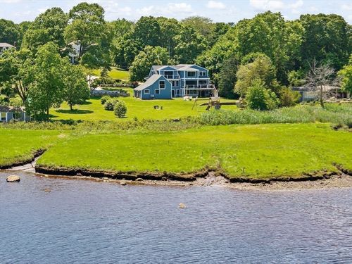 392 S Main St, Cohasset, MA, 02025-2031 | Card Image