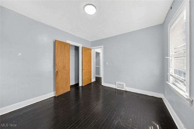 3540 E 154 Th St, Home with 6 bedrooms, 3 bathrooms and null parking in Cleveland OH | Image 14