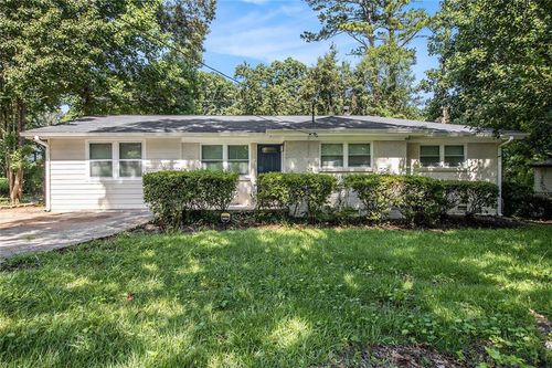 1975 Glenmar Dr, Decatur, GA, 30032-5147 | Card Image