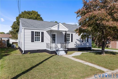 200 Hargrave Ave, Colonial Heights, VA, 23834-1326 | Card Image