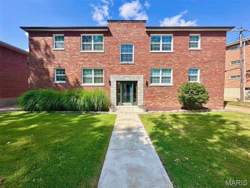 5821 Sunshine Dr, Saint Louis, MO, 63109-4140 | Card Image