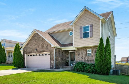 1046 Dwight Eisenhower Way, Clarksville, TN, 37042-3397 | Card Image