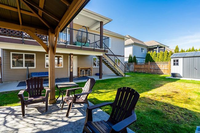 32593 Carter Avenue, House other with 5 bedrooms, 4 bathrooms and 6 parking in Mission BC | Image 32
