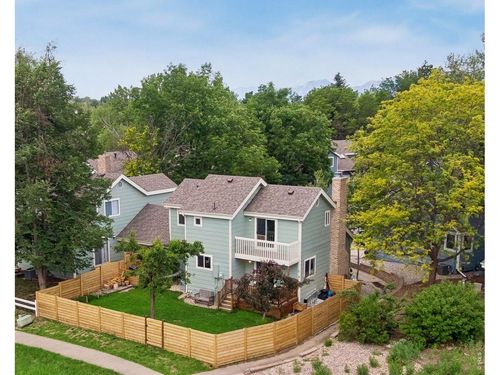 8099 Meadowdale Sq, Niwot, CO, 80503-8597 | Card Image