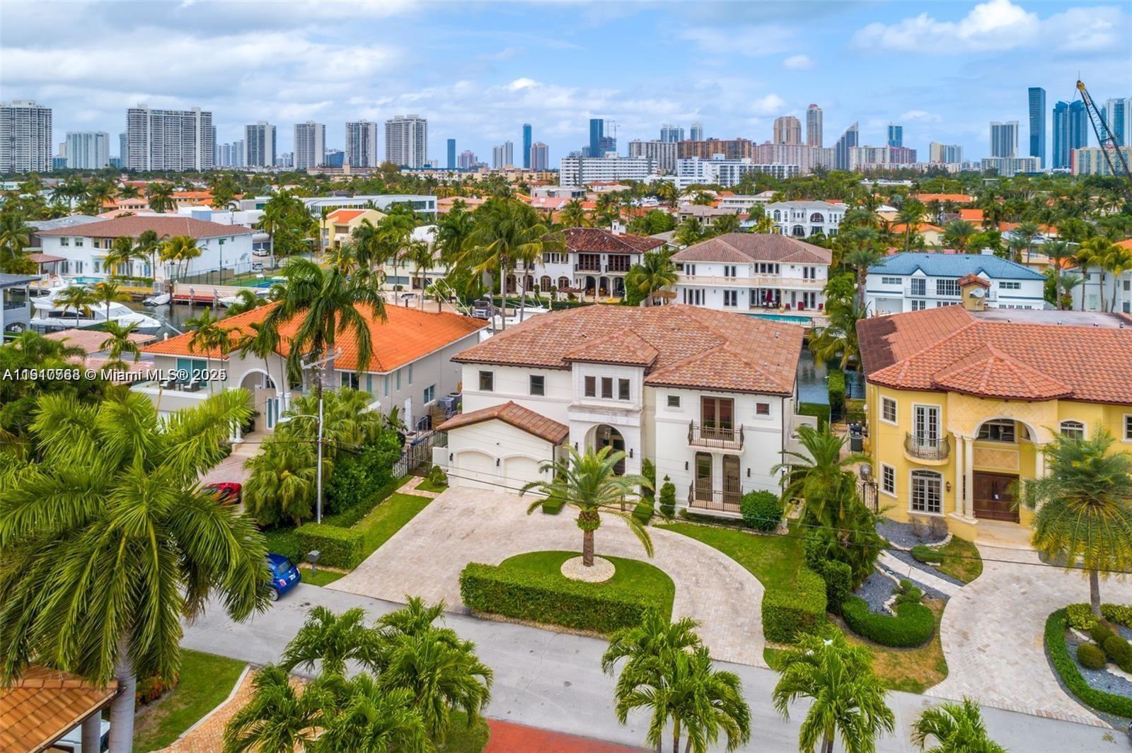 Residential Lease in North Miami Beach 2