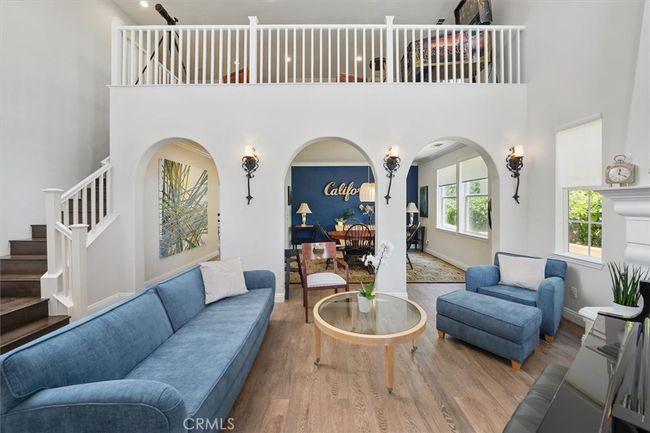 26745 Sandburn Pl, House other with 5 bedrooms, 4 bathrooms and 2 parking in Stevenson Ranch CA | Image 4