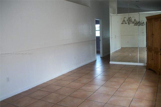 7230 W 34 Th Ct, House other with 4 bedrooms, 3 bathrooms and null parking in Hialeah FL | Image 5