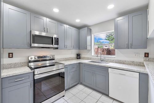 78-5843 Blueberry Ct, Lauderhill, FL, 33313-3081 | Card Image