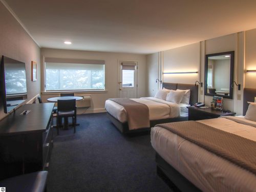 346-12400-Unit 346 Crystal Mountain Dr, Thompsonville, MI, 49683 | Card Image