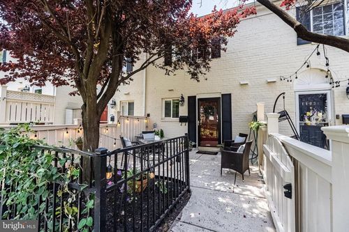 a-1405 N Van Dorn St, ALEXANDRIA, VA, 22304-1920 | Card Image
