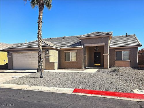 5605 Estrella Mountain Ct, Las Vegas, NV, 89122-4742 | Card Image
